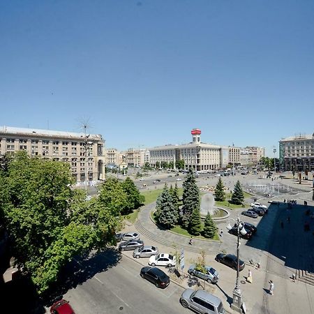 Artol Gorodetskogo Apartment Kiev Exteriör bild