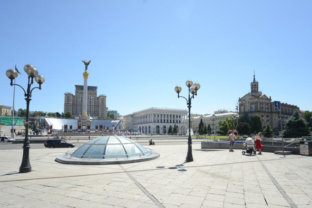 Artol Gorodetskogo Apartment Kiev Exteriör bild